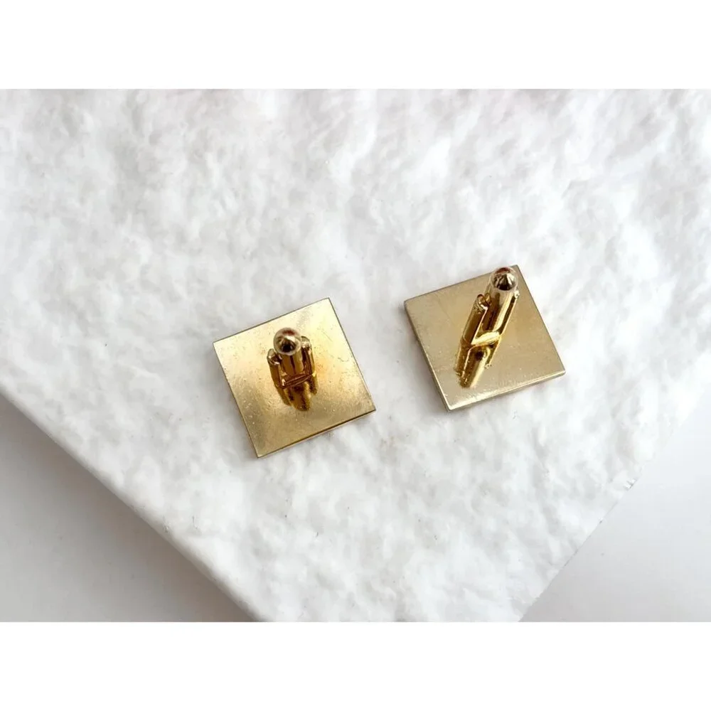 Rectangular Art Deco Inspired Textured 80's Retro Gold Toned Vintage Cuff Links